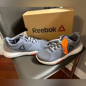 Reebok memory tech runners-new with original box - grey size 8.5